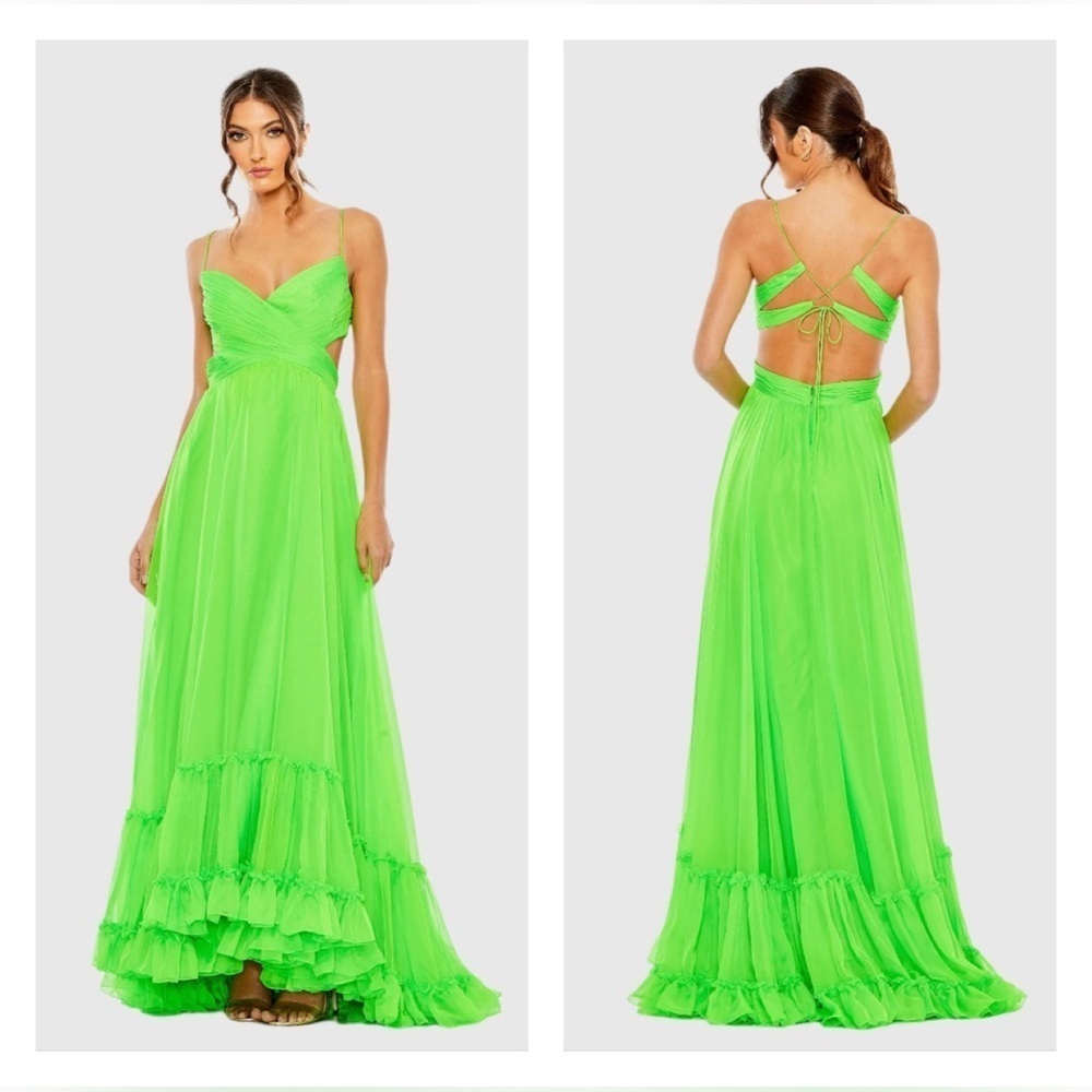 MAC DUGGAL 68477 NWT Ruched Tiered Spaghetti Strap Gown